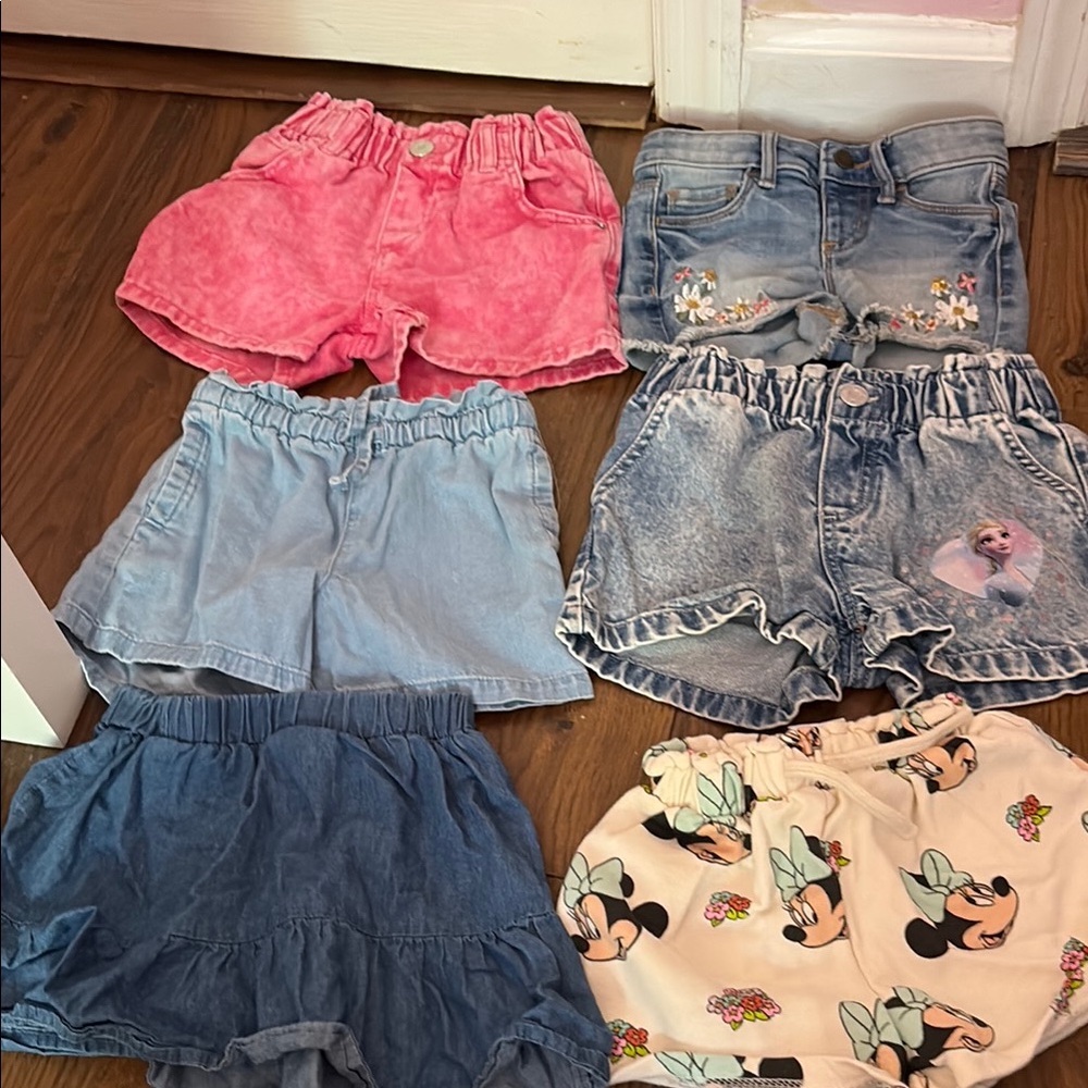 Girls shorts set Zara, h&m, jumping beans  size 3T